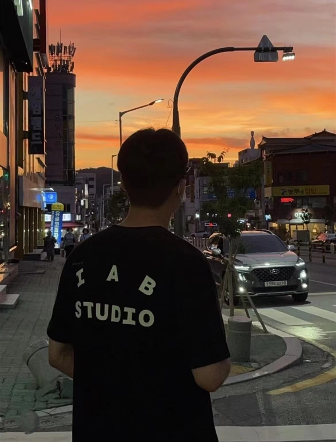 White Classic Logo Street Kore - Korean Streetwear Brand Logos avaliação e preço
